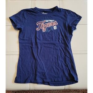 Detroit Tigers womans T-Shirt‎ size Medium